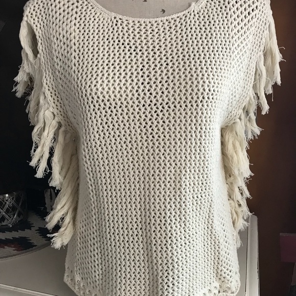 NWT Silver Jeans Frye Cream Top S-M- L Available - Picture 1 of 5